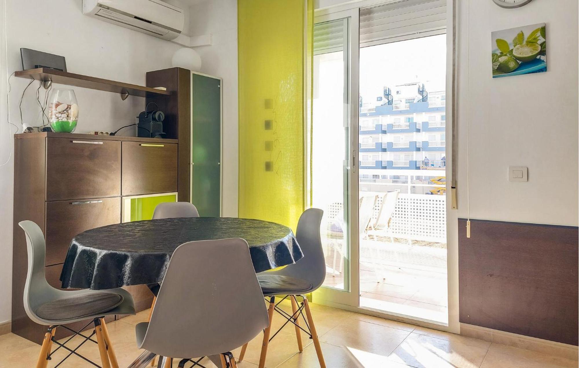 Cozy Apartment In Moncofa Playa With Kitchen Bagian luar foto
